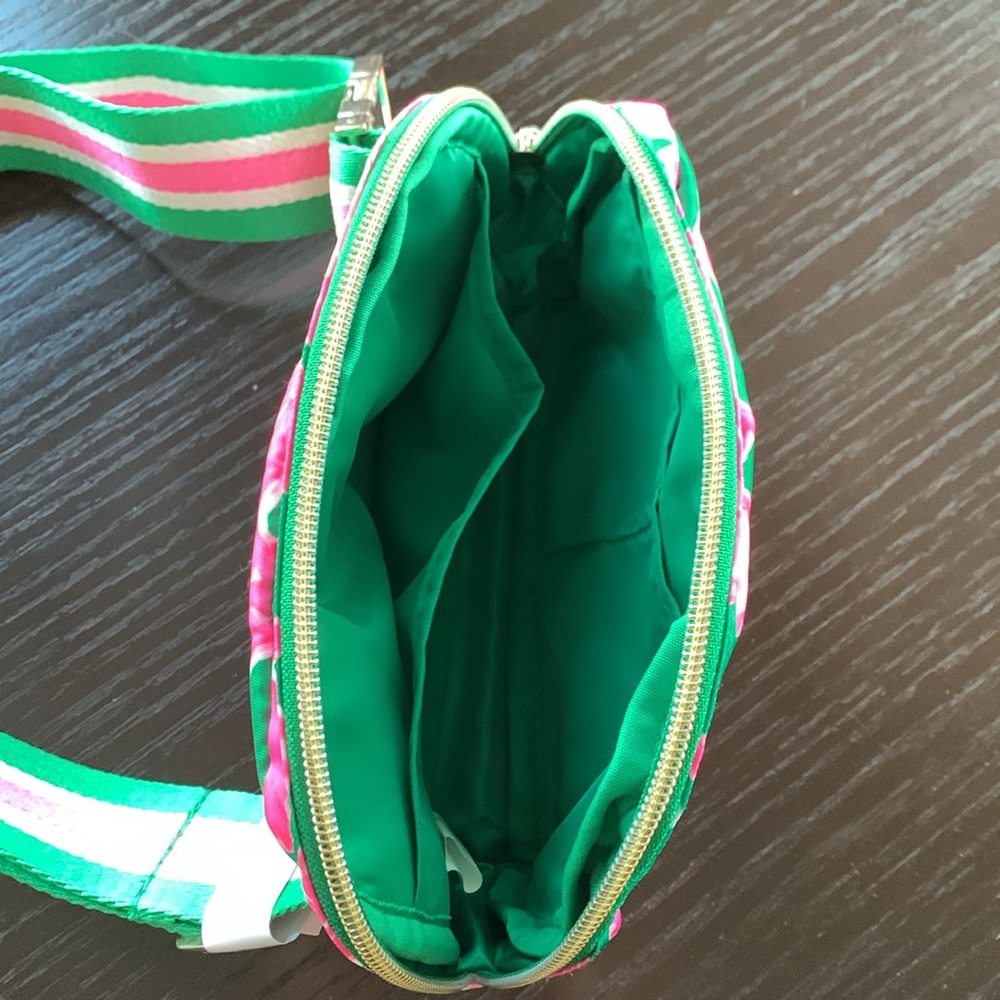 🌸Lilly Pulitzer🌸 Belt Bag - Picture 4 of 4